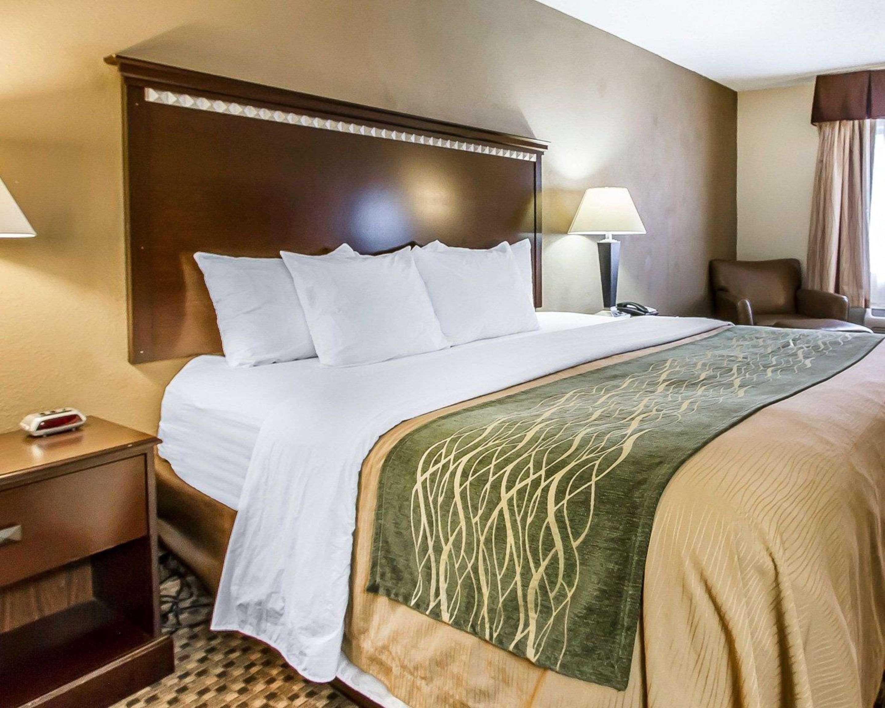 Quality Near Area 3* Macomb