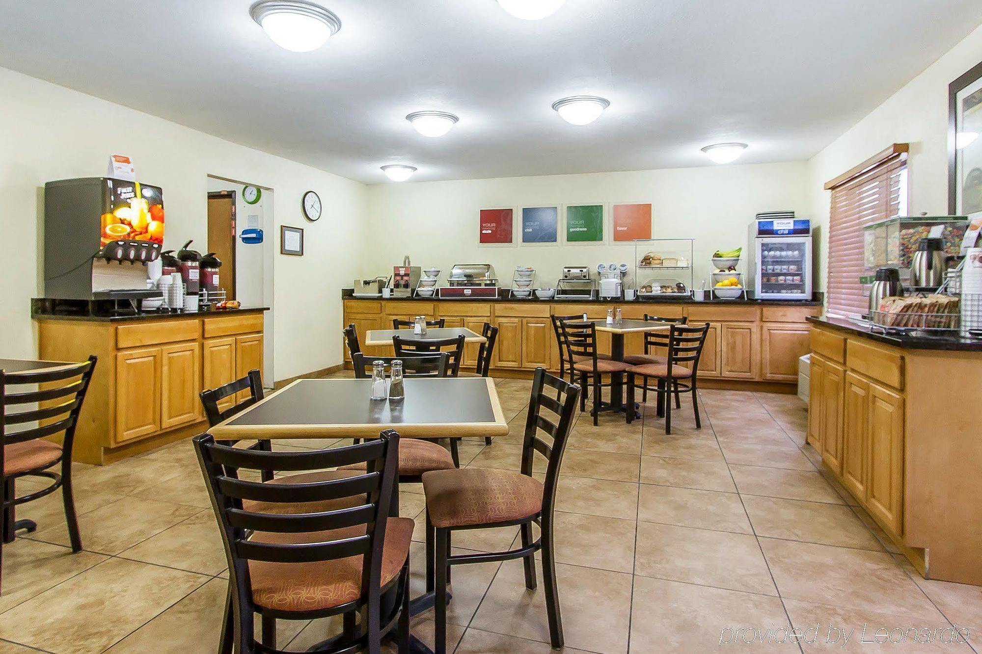 Inn Quality Near Area Macomb