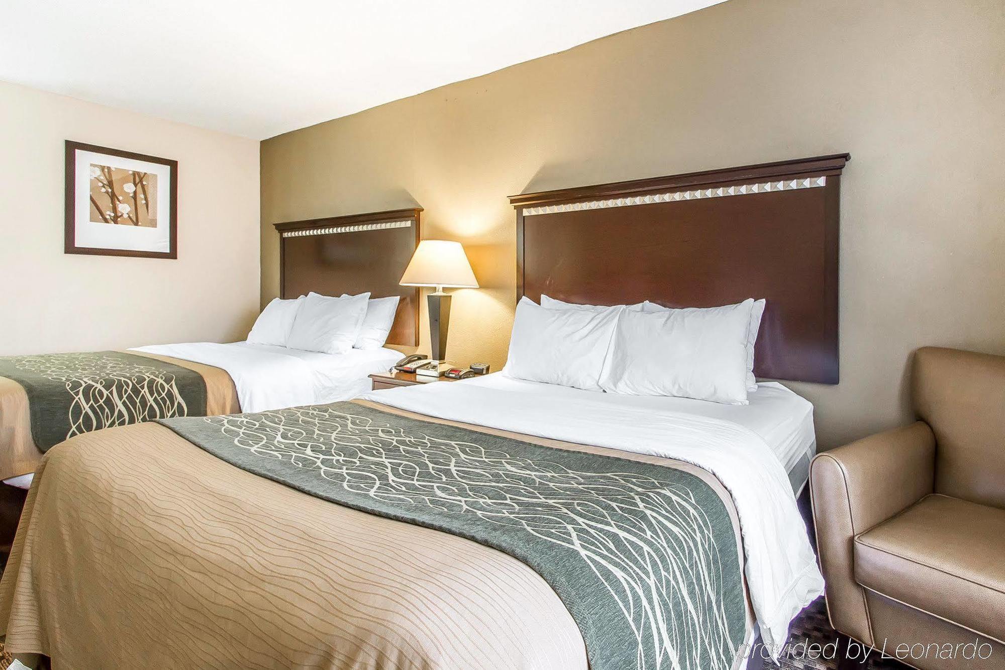 Quality Near Area Inn 3*